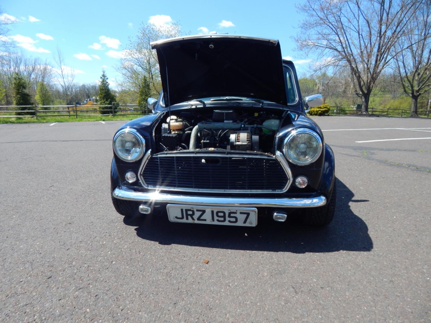 1984 Blue /Beige Leather Austin Mini Sport (A/A25751477) with an 1275cc 4 cylinder engine, Manual transmission, located at 6528 Lower York Road, New Hope, PA, 18938, (215) 862-9555, 40.358707, -74.977882 - Photo#20